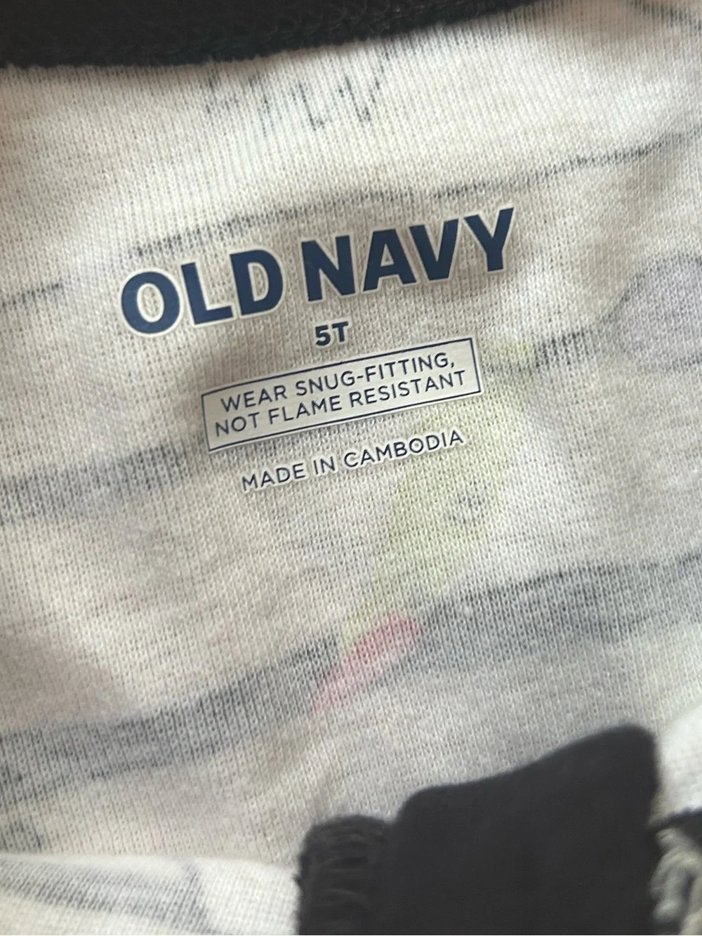 Old Navy Halloween Spooky Stripe Footed One-Piece Pajamas 5T